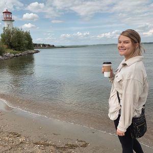 Meet your Posher, Kelsey